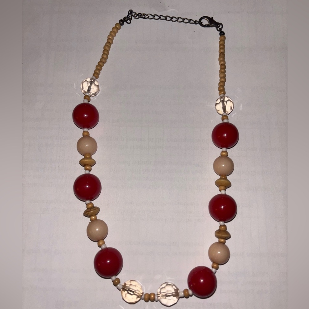 Beaded necklace